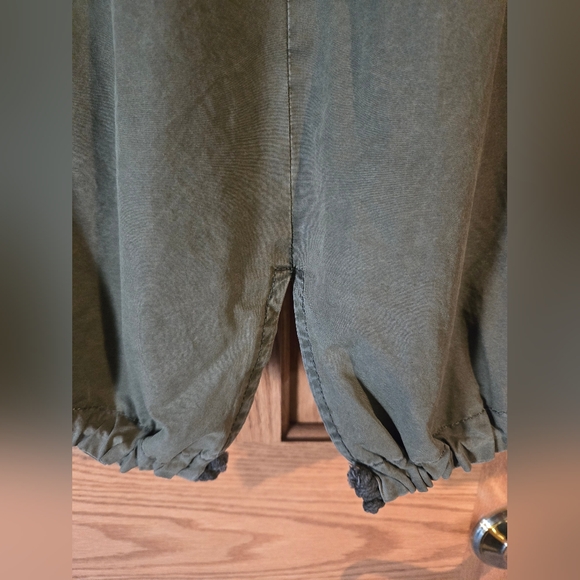 Womens jacket, army green - Picture 9 of 11